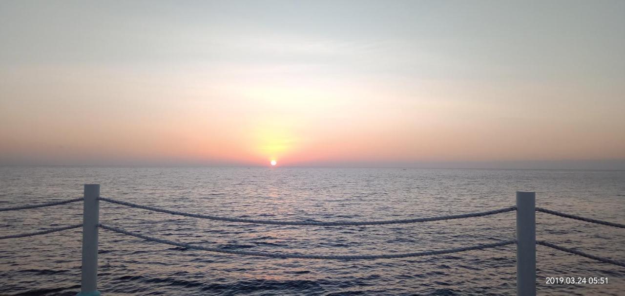 Seascape Beach Resort Oslob Εξωτερικό φωτογραφία
